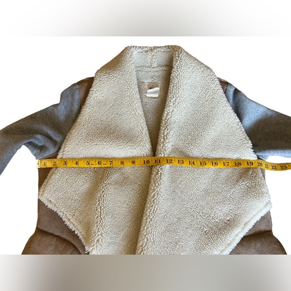 BILLABONG Sherpa Faux Leather Drape Front “Far & Away” Jacket Size M Shearling - Picture 11 of 13